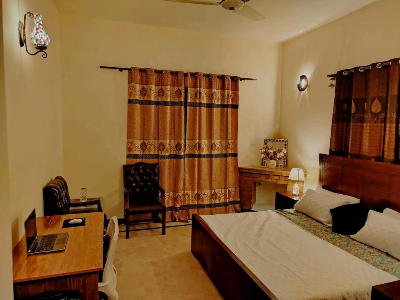 Royal Residential Hotel อิสลามาบัด ภายนอก รูปภาพ