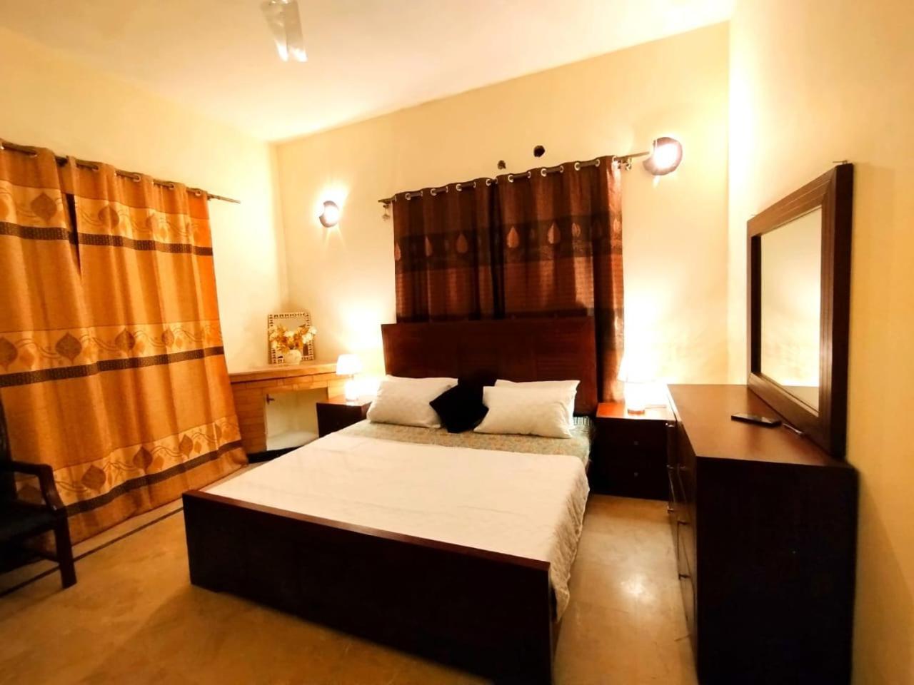 Royal Residential Hotel อิสลามาบัด ภายนอก รูปภาพ