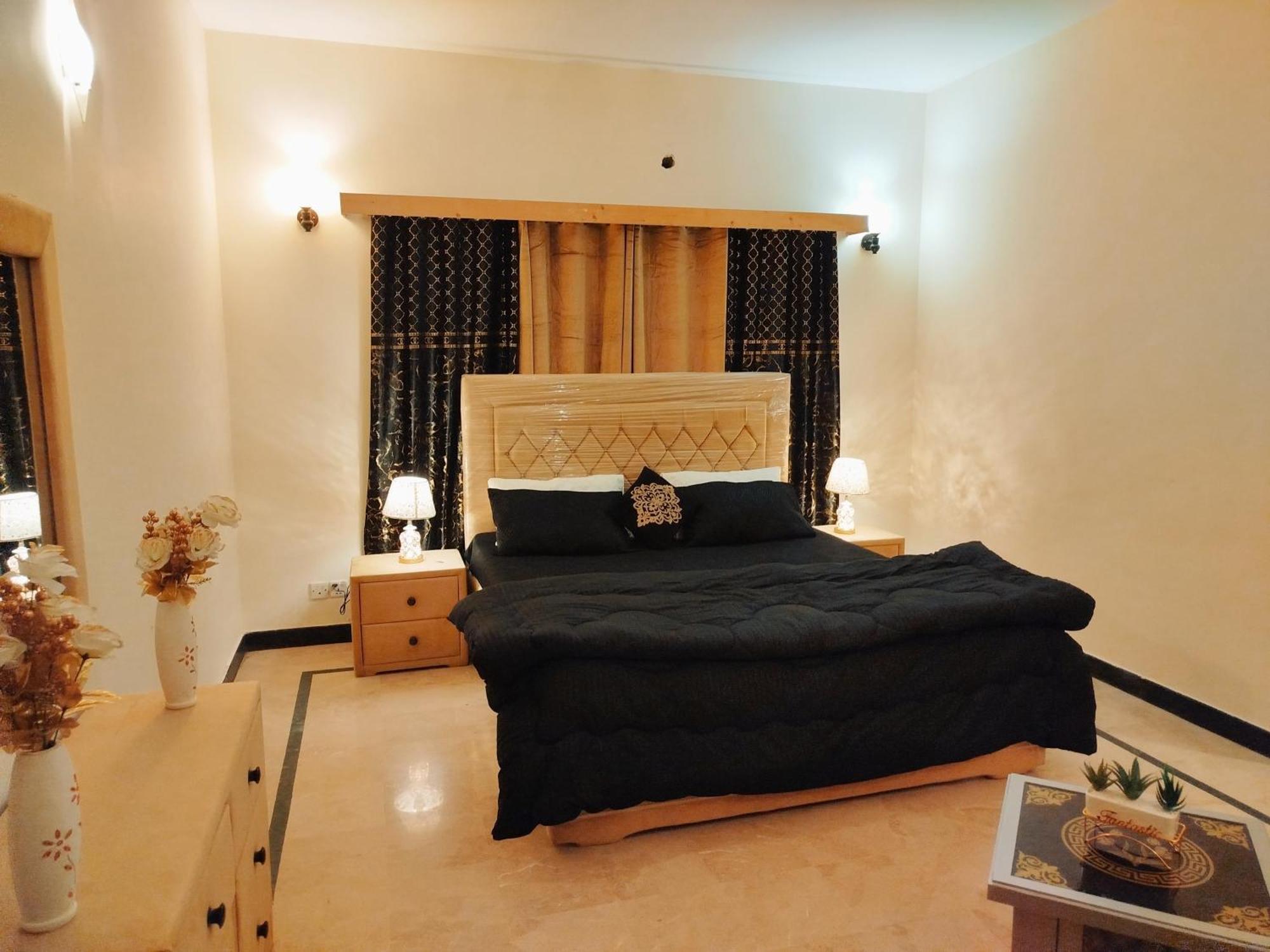 Royal Residential Hotel อิสลามาบัด ภายนอก รูปภาพ